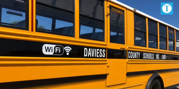 DCPS WiFi bus