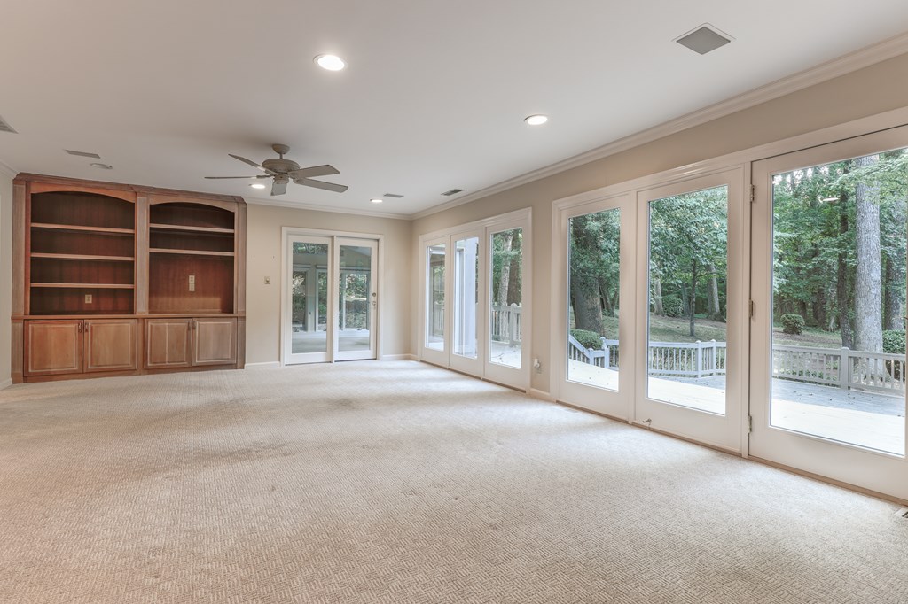 9 Hilltop Drive
